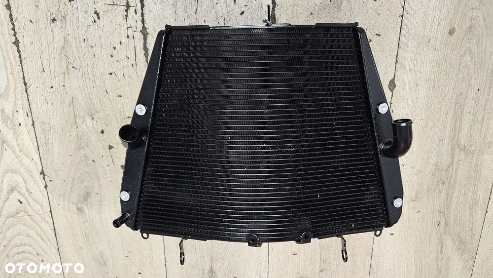 Oryginalna chłodnica Honda CBR1000 RR Fireblade 2012r  19010-MGP-D01 - 2