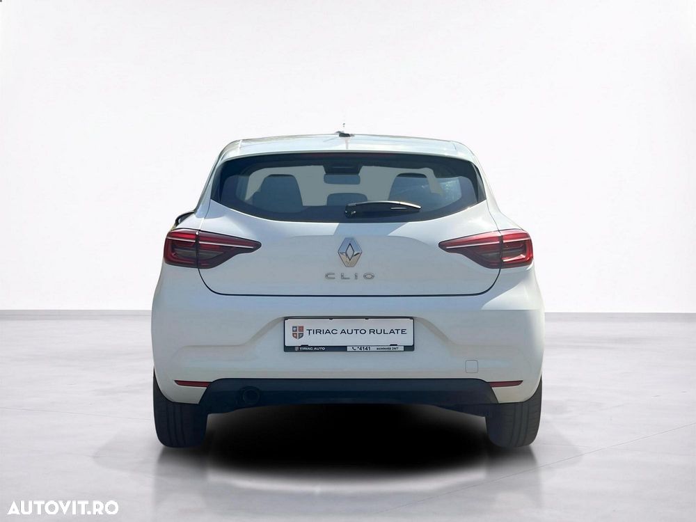 Renault Clio - 6