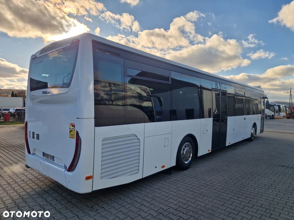 Iveco CROSSWEY LOW ENTRY^E6^AUTOMAT - 5