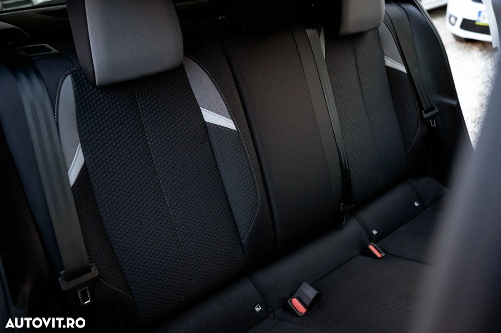 Opel Astra 1.2L Turbo Start/Stop AT8 Edition - 20