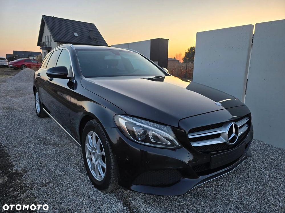 Mercedes-Benz Klasa C 180 (BlueTEC) d Avantgarde - 9