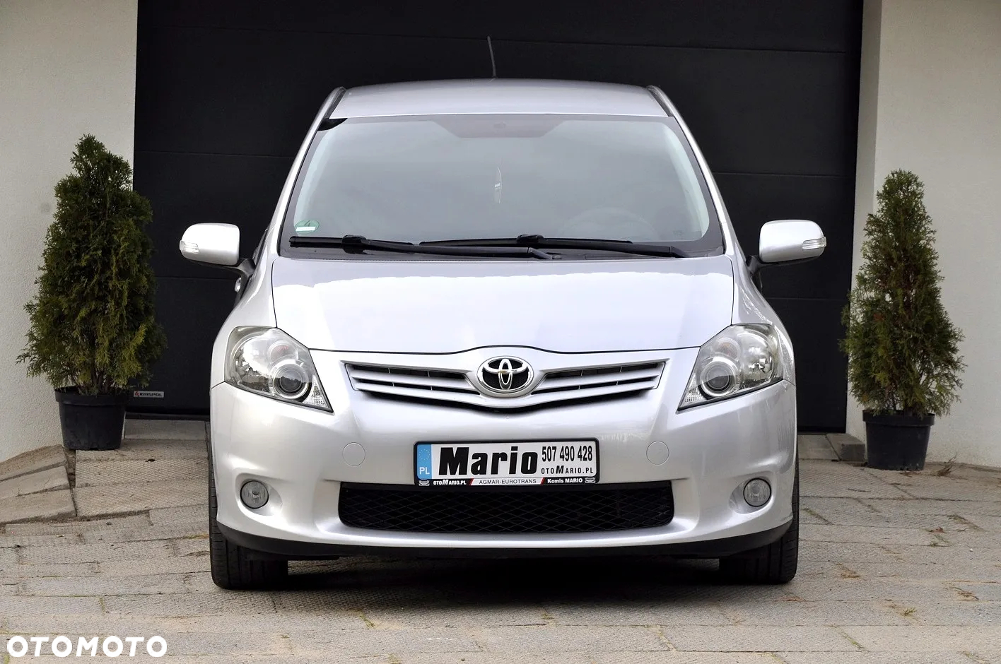 Toyota Auris - 2