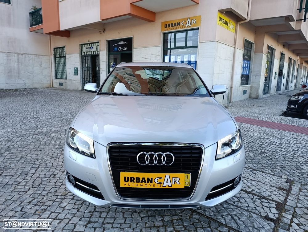 Audi A3 Sportback 1.6 TDI Attraction Special Edition - 3