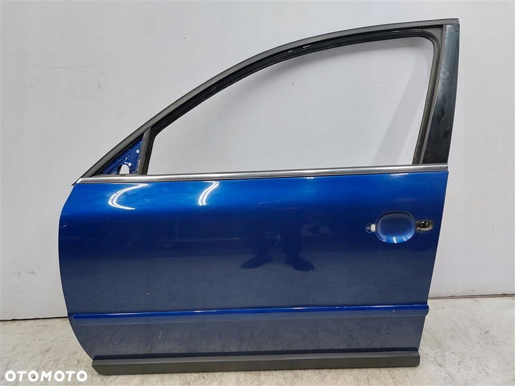 Drzwi przednie lewe przód VW Passat B5 LAK:LC5X 2000-2005R  LIFT - 1