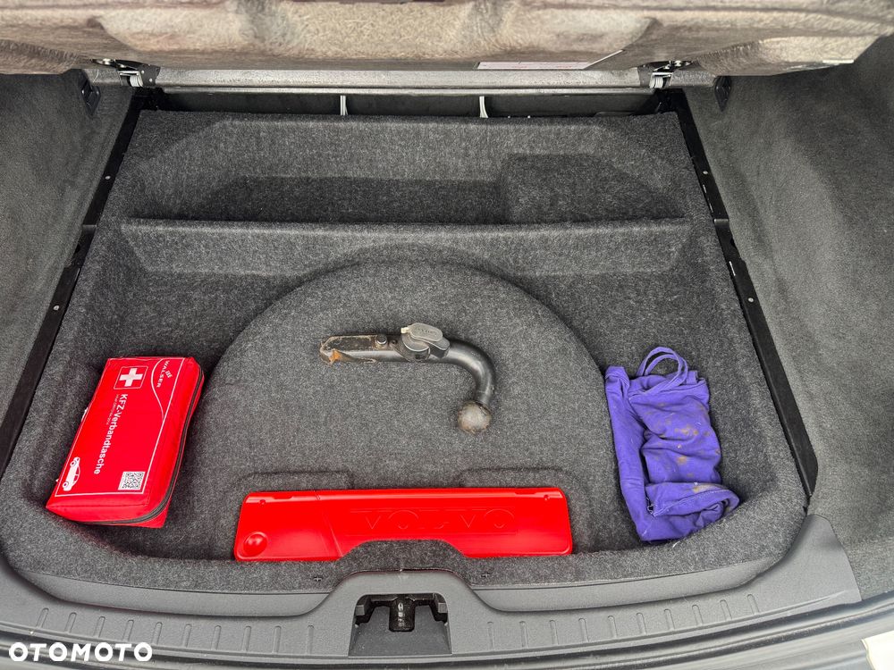 Volvo XC 60 D4 Geartronic Edition Pro - 19