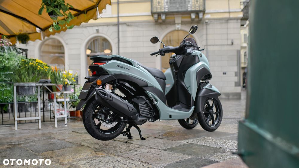 Yamaha Tricity - 28
