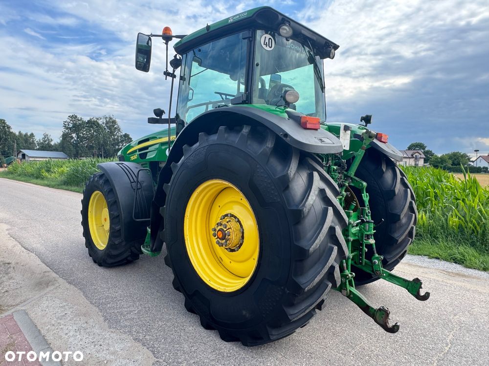 John Deere 7830 - 10
