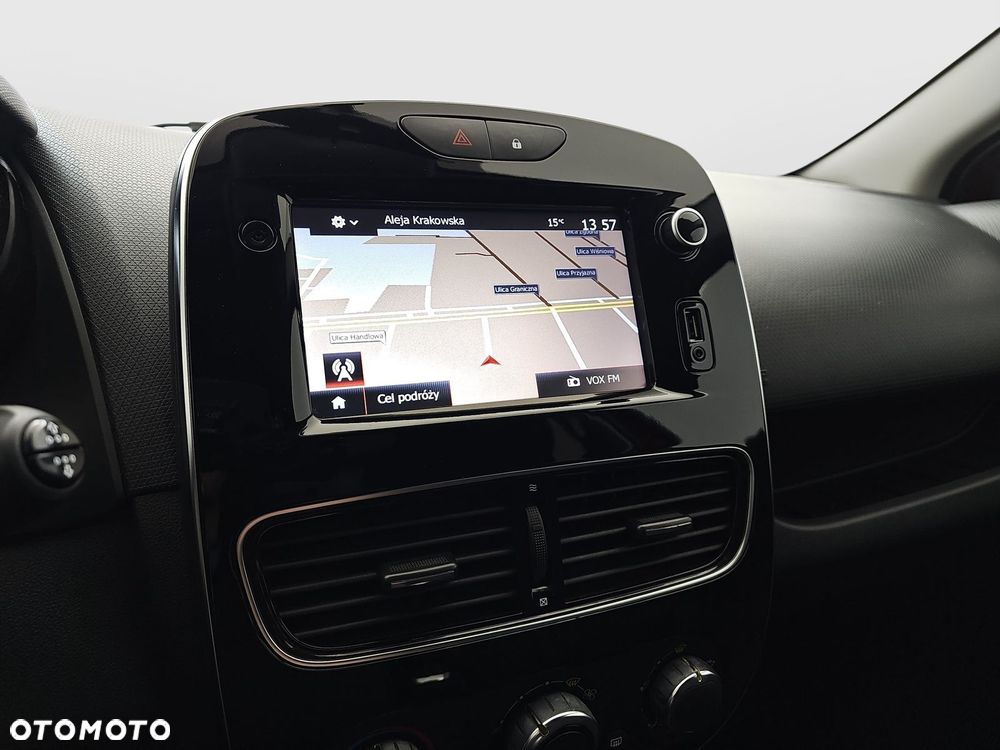 Renault Clio 0.9 Energy TCe Limited - 18