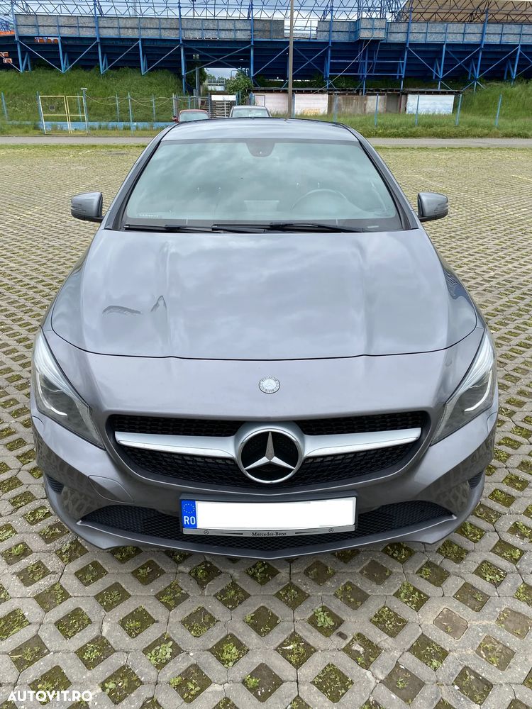 Mercedes-Benz CLA 180 Urban - 1