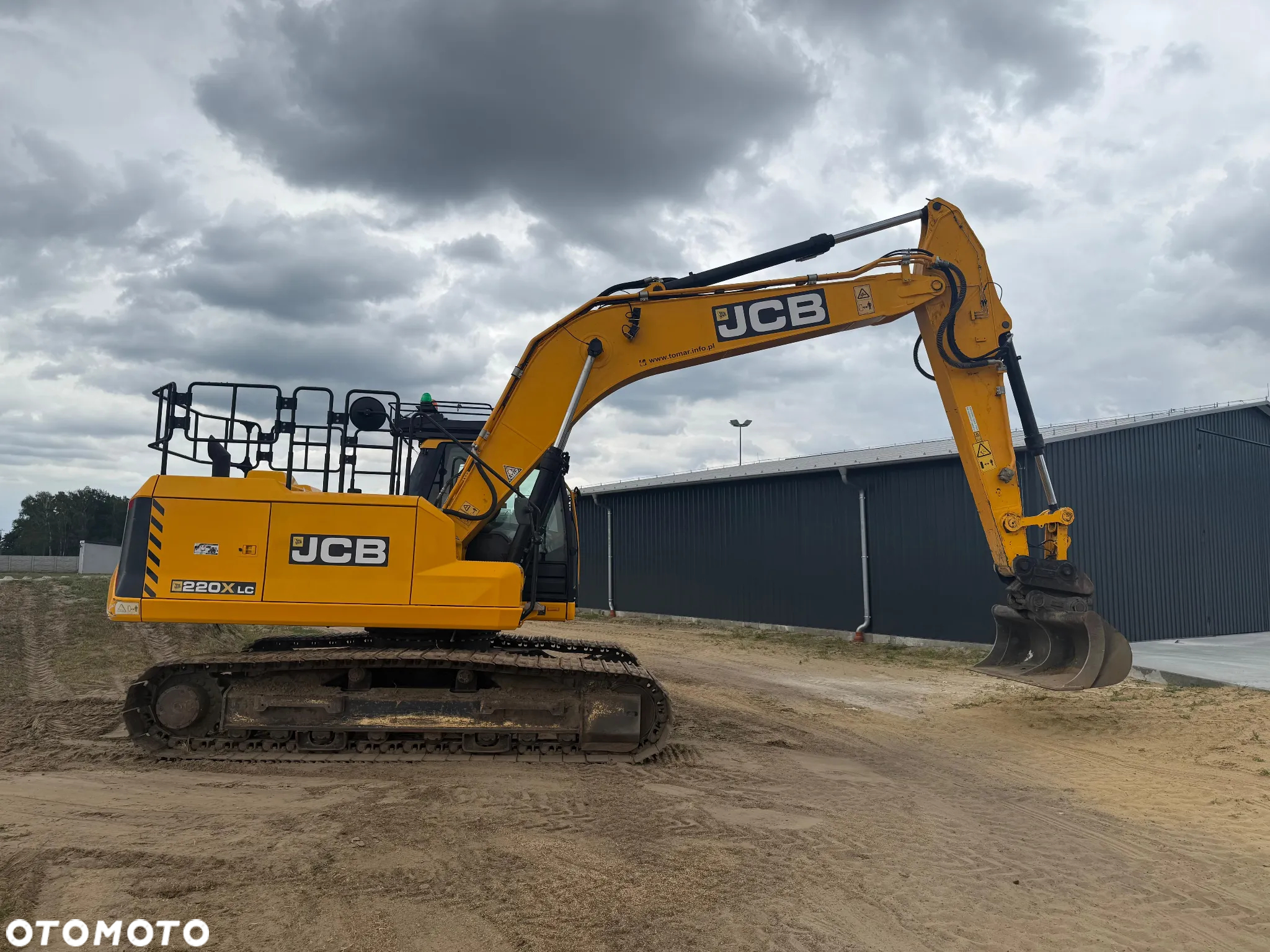 JCB 220 XLC - 6