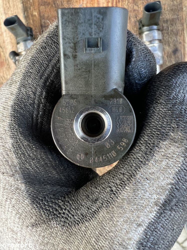 Wtrysk Wtryskiwacz 1.5D BMW MINI B37C15A 8511630 - 3