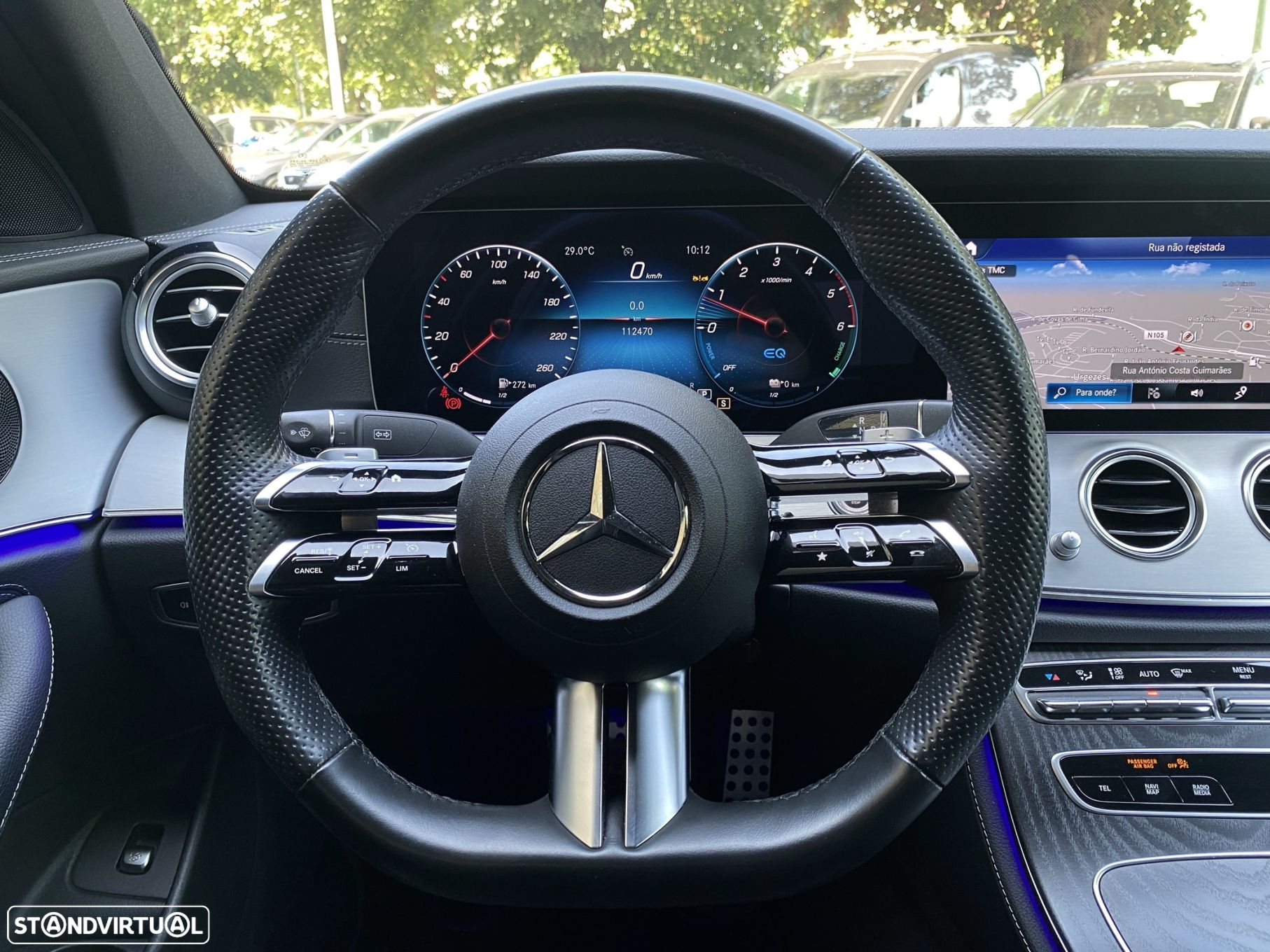 Mercedes-Benz E 300 de AMG Line - 17