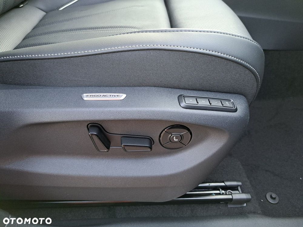 Volkswagen Tiguan - 15