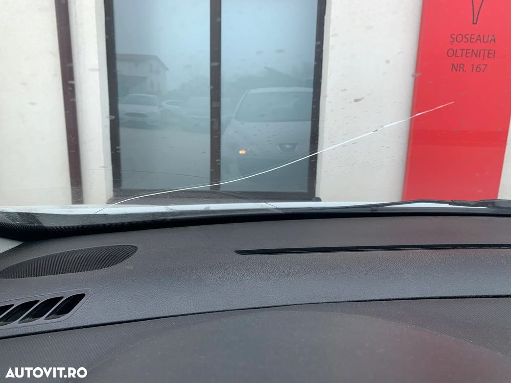 Peugeot 308 1.6HDi Premium - 7