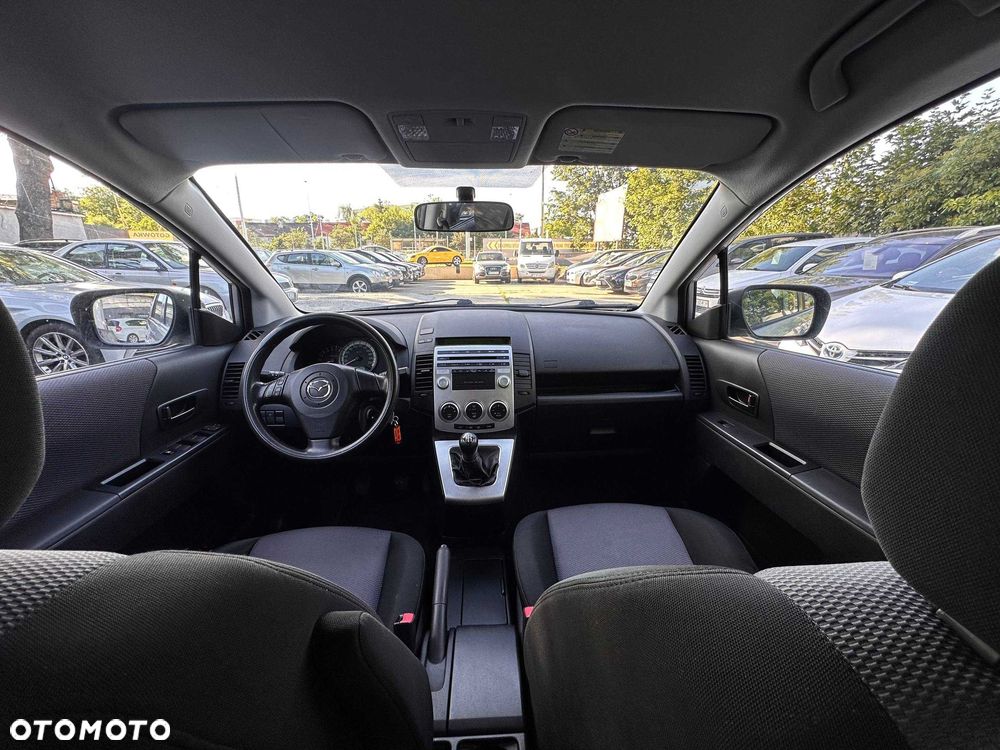 Mazda 5 - 6
