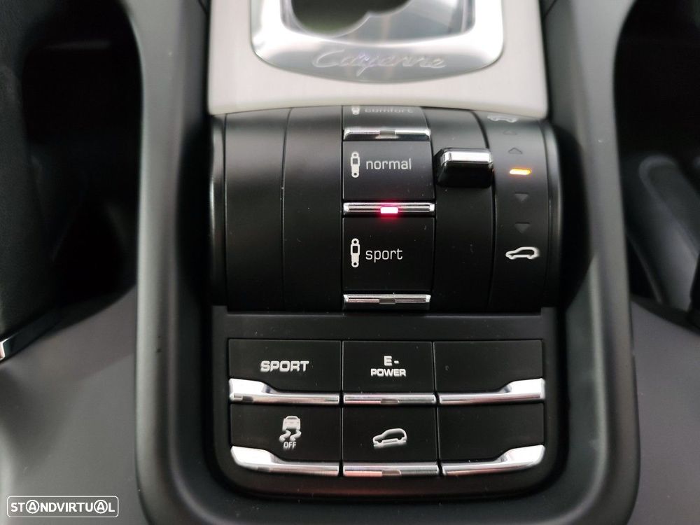 Porsche Cayenne S Hybrid - 27