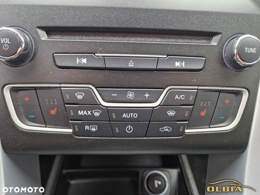 Ford Mondeo - 30