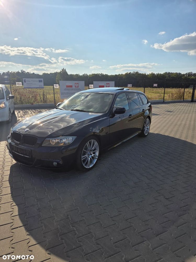 BMW Seria 3 320d DPF Touring - 2