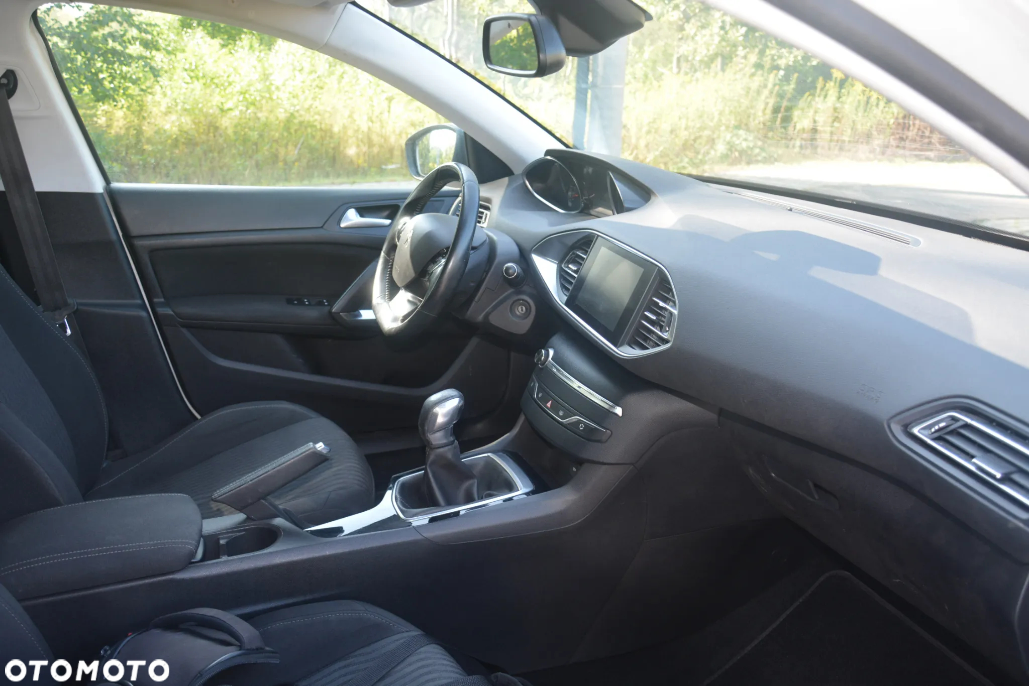 Peugeot 308 - 16