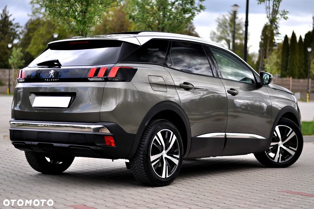 Peugeot 3008 1.2 PureTech Allure S&S - 11