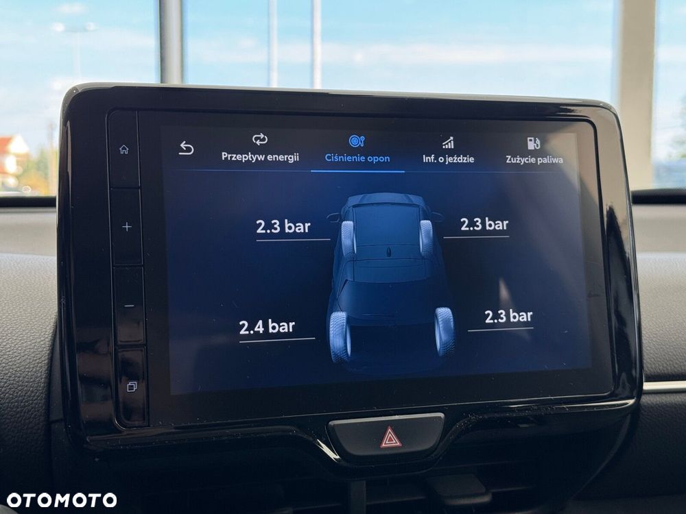 Toyota Yaris Cross Hybrid 1.5 Comfort - 31