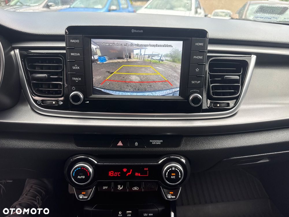 Kia Rio 1.4 L - 24