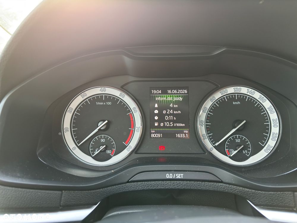 Skoda Karoq 1.5 TSI ACT 4x2 Style DSG - 15