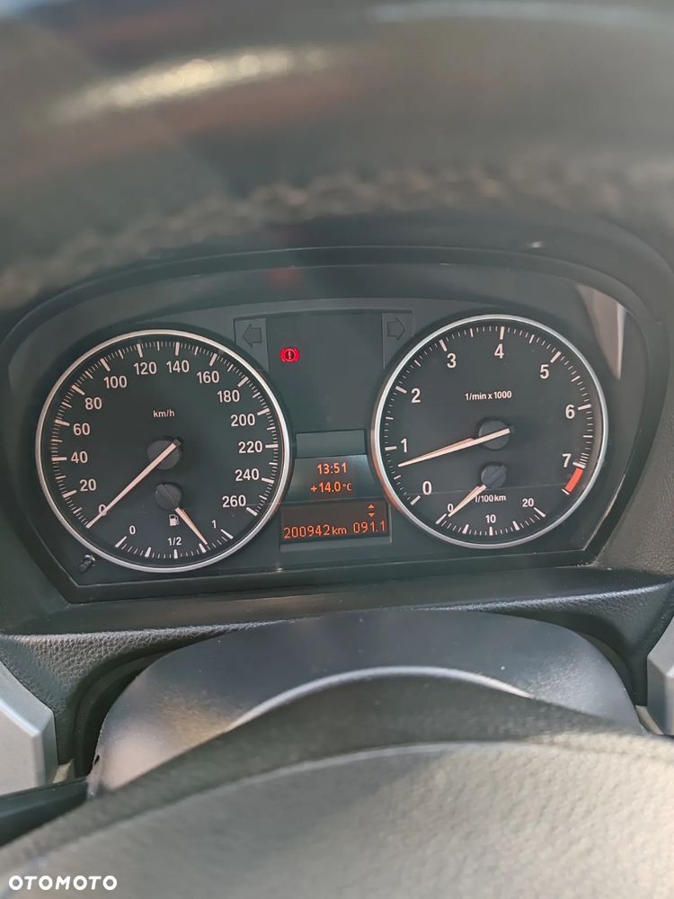 BMW Seria 3 320i - 15