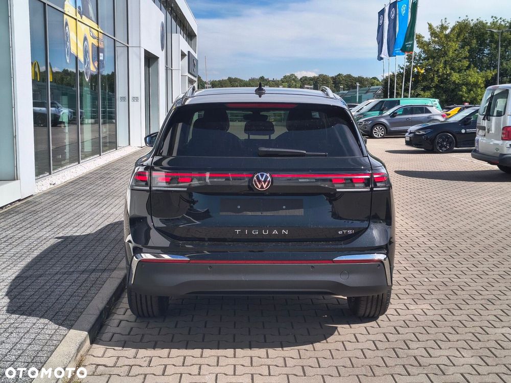 Volkswagen Tiguan - 7