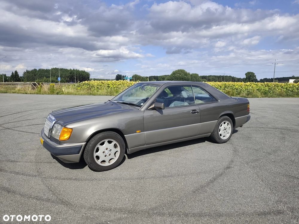 Mercedes-Benz W124 (1984-1993) - 15