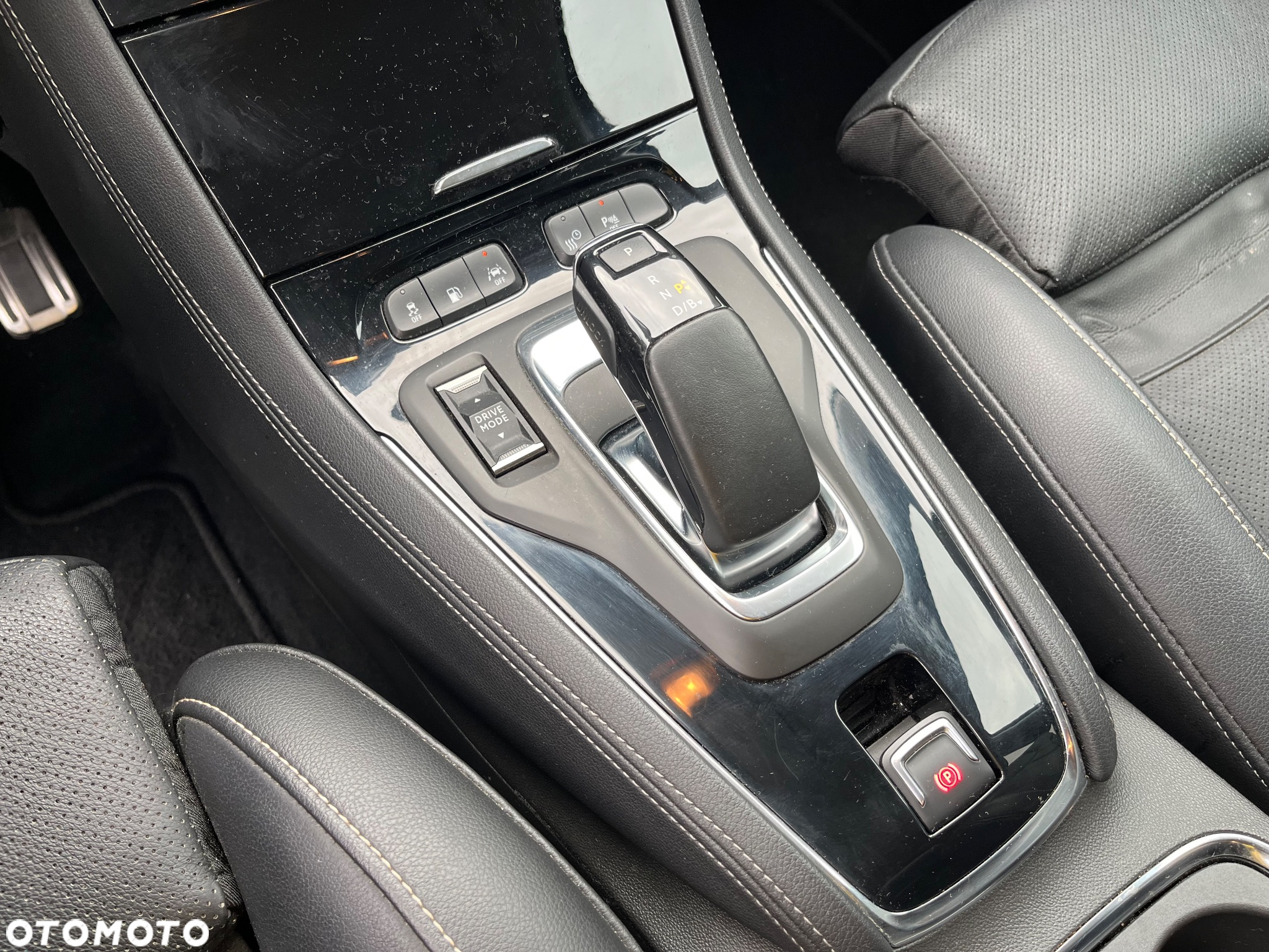 Opel Grandland X 1.6 T PHEV 4x4 Ultimate - 23