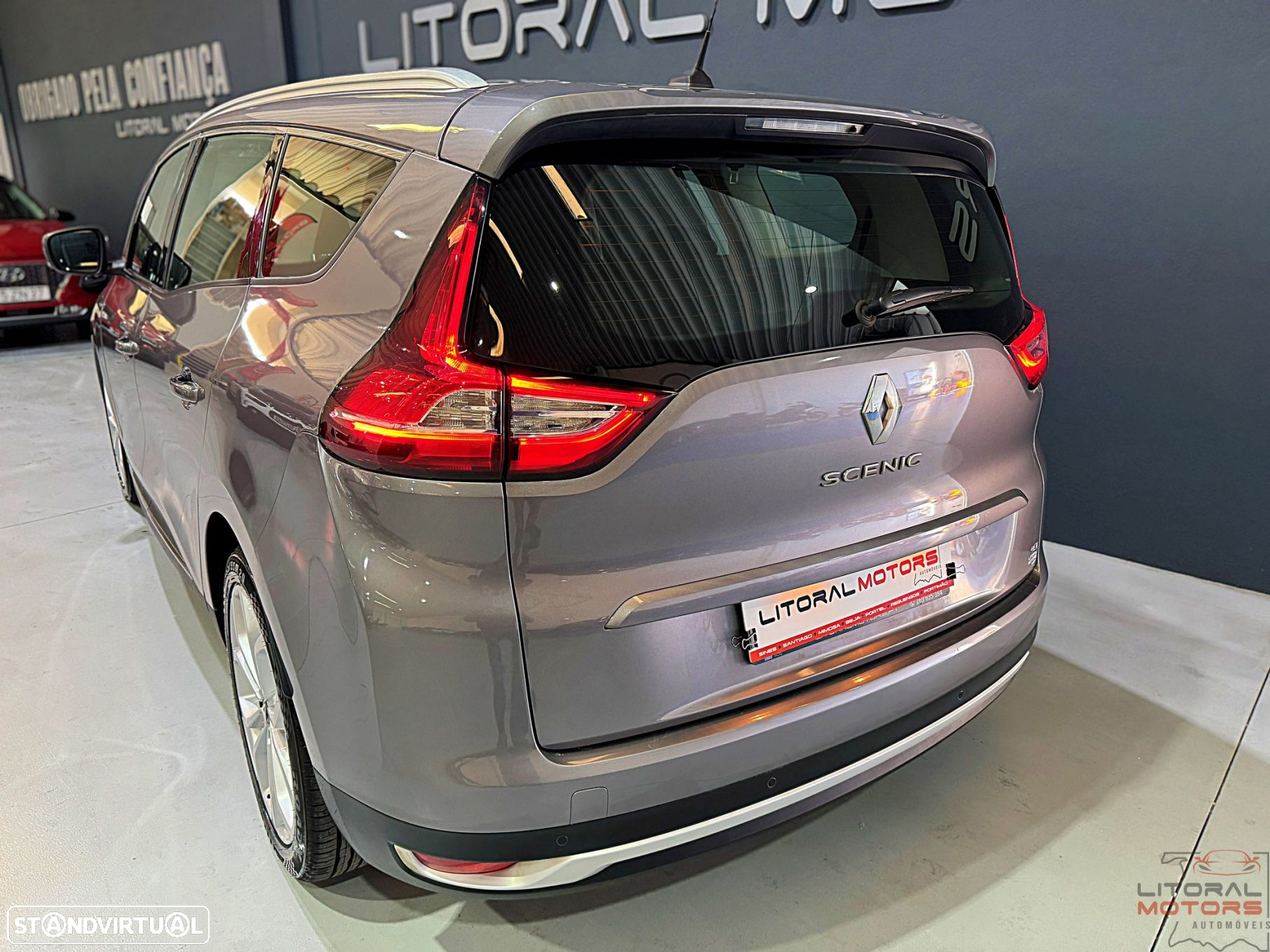 Renault Grand Scénic 1.5 dCi Luxe EDC SS - 9