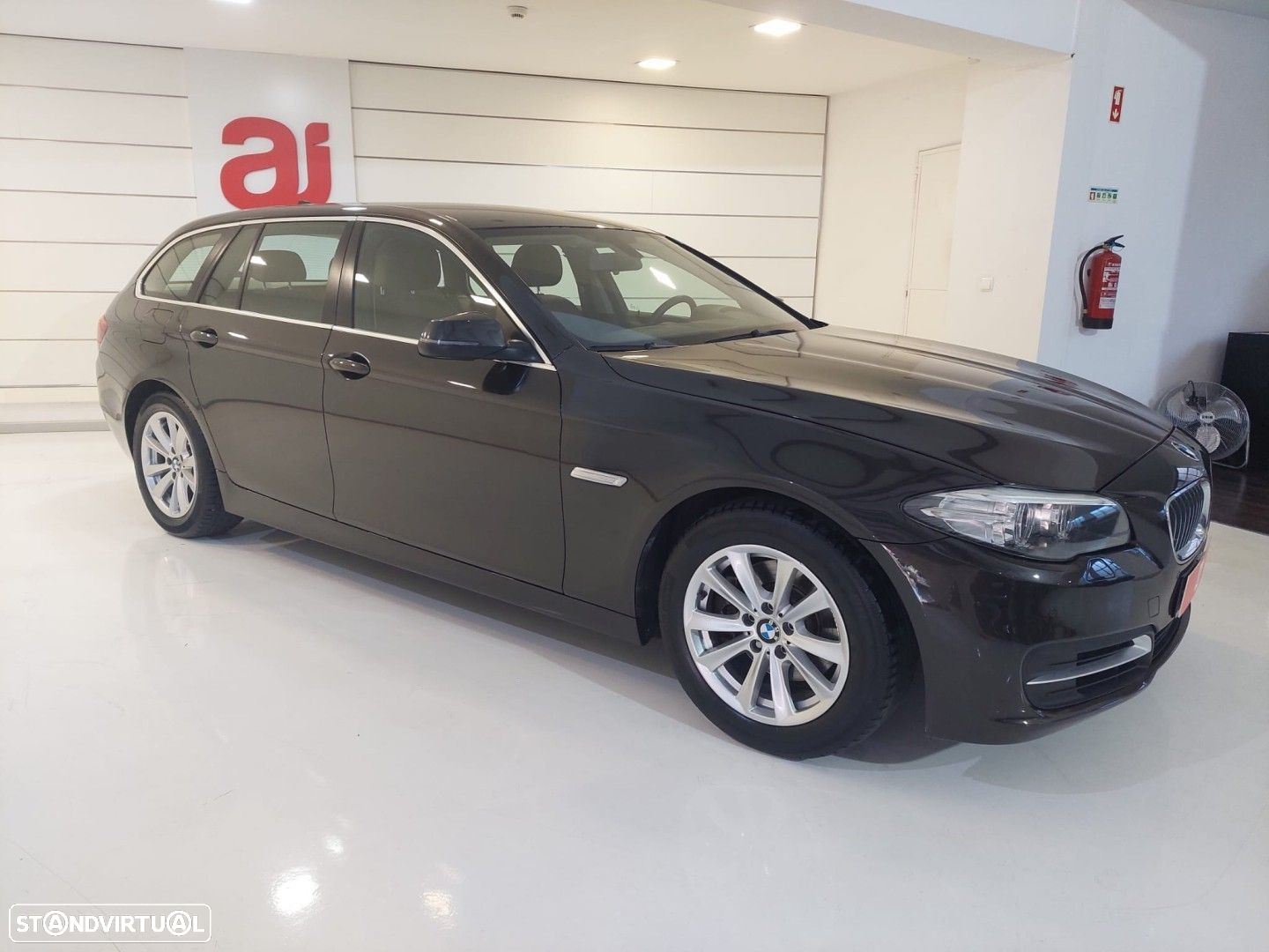 BMW 520 d Line Luxury - 8