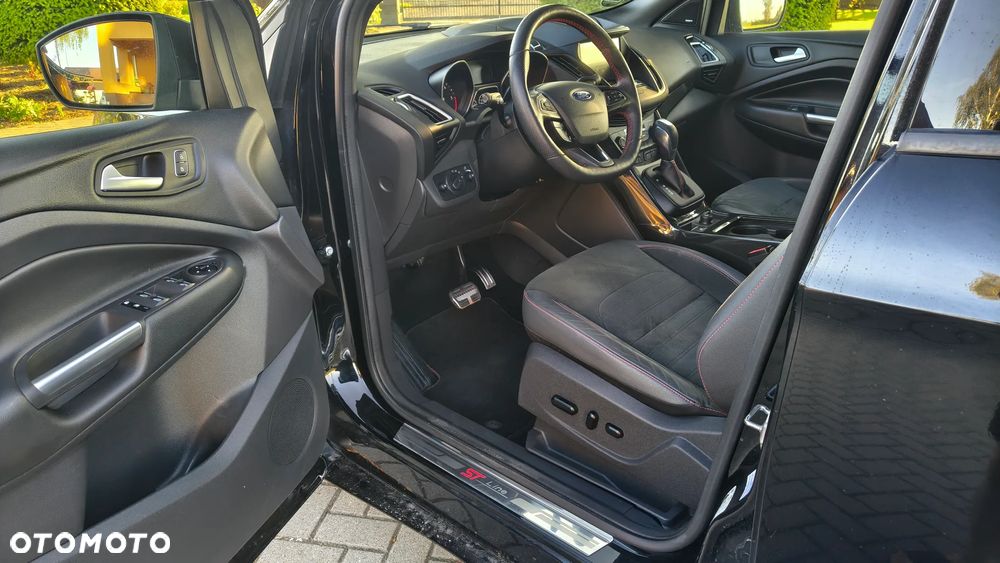 Ford Kuga 2.0 TDCi AWD ST-Line - 12