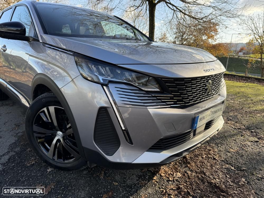Peugeot 5008 1.2 Hybrid Allure Pack e-DCS6 - 3