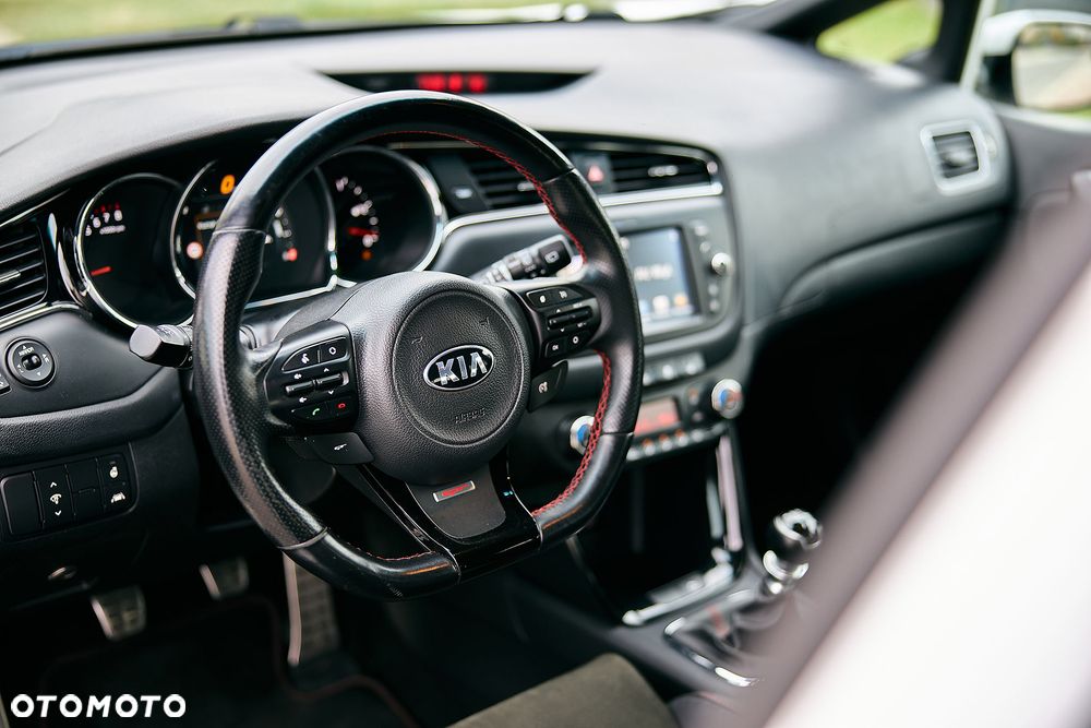 Kia Ceed 1.6 T-GDI GT-Track - 20