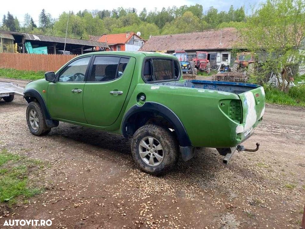 Dezmembrez Mitsubishi L200 2.5 Diesel 2006-2009 - 5