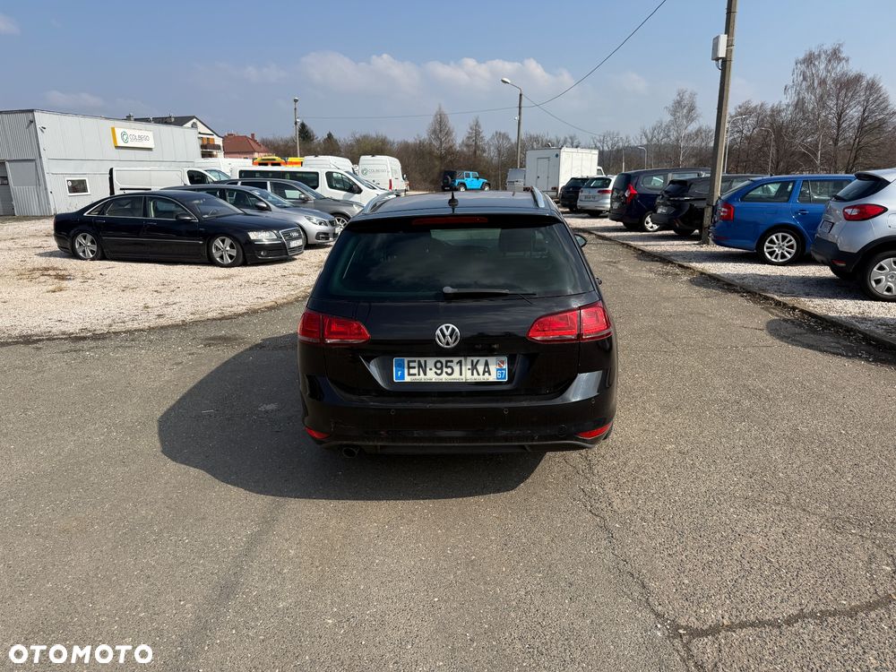 Volkswagen Golf Variant 1.6 TDI BlueMotion Technology Lounge - 4