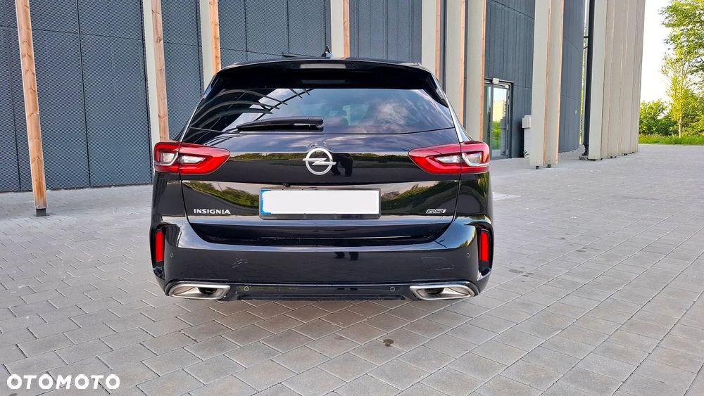 Opel Insignia 2.0 CDTI 4x4 GSi S&S - 10