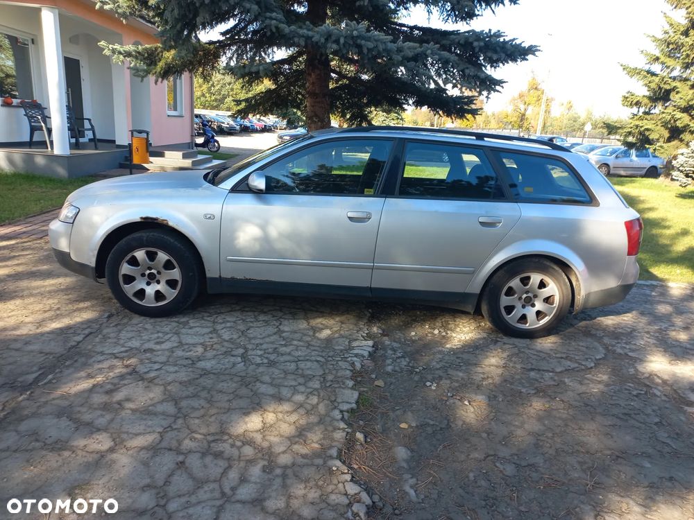 Audi A4 B6 kombi 1.9 TDI 130km 03r LY7W  wszystkie części maska zderzak drzwi lampa - 2