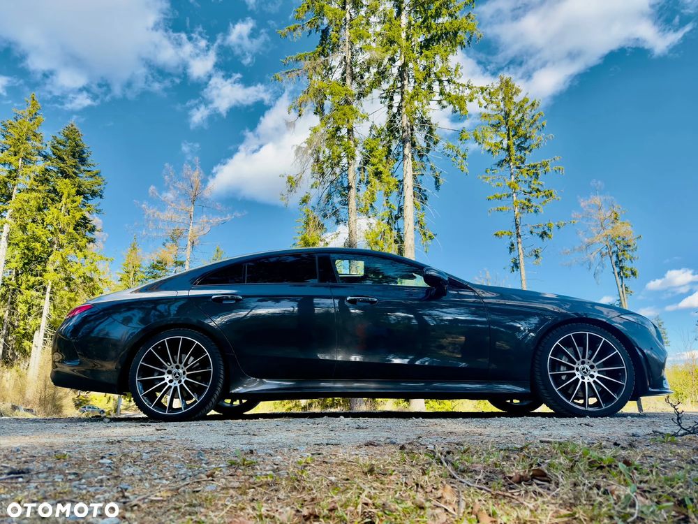 Mercedes-Benz CLS - 10