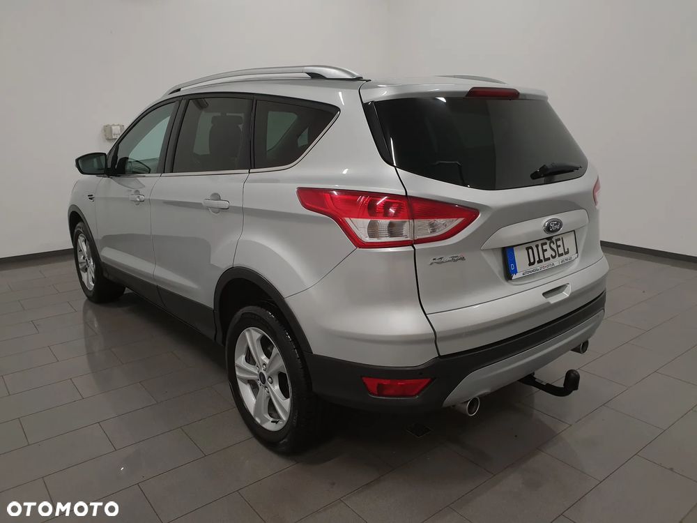 Ford Kuga - 4