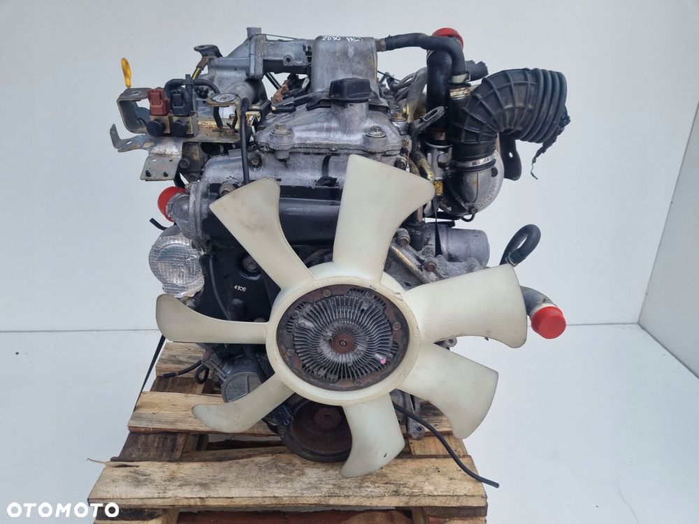 SILNIK KOMP Nissan Terrano II 3.0 DI TD 154KM ZD30 - 2