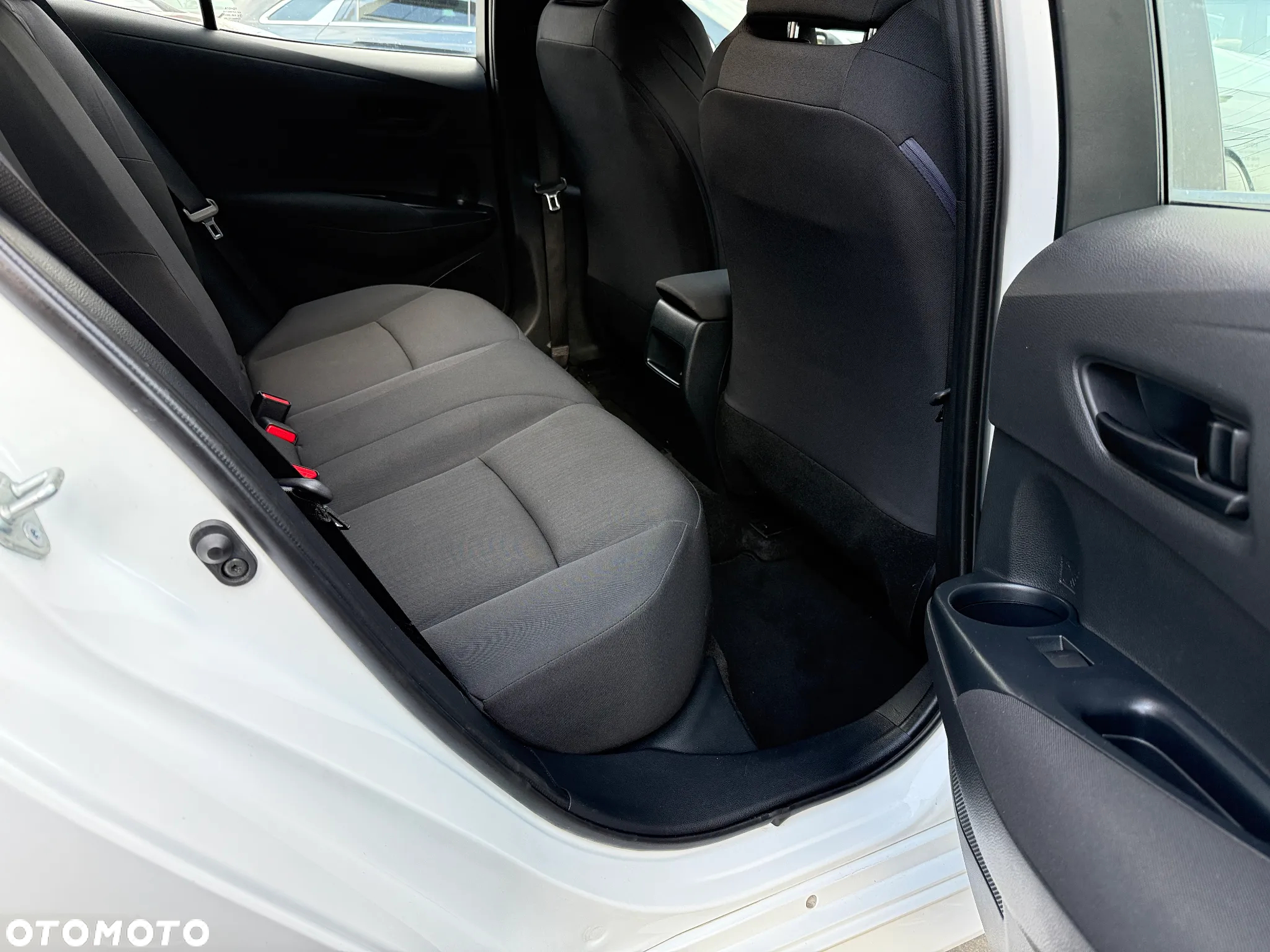 Toyota Corolla 1.2 T Active - 13