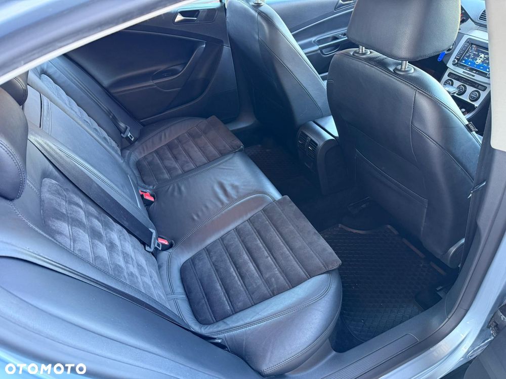 Volkswagen Passat 2.0 TDI DPF Highline DSG - 11