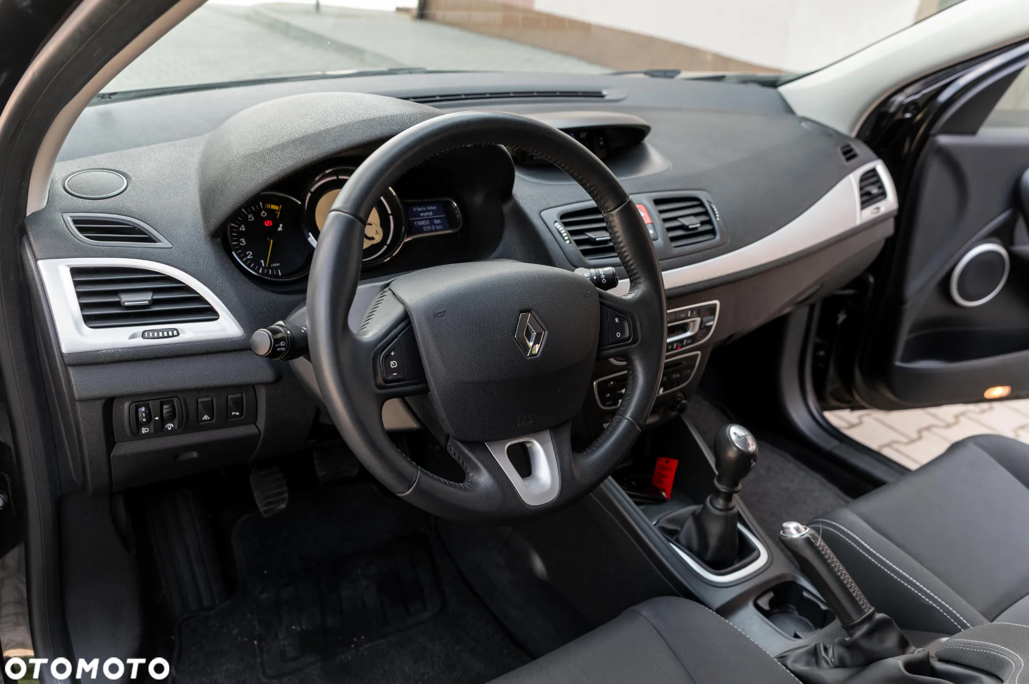 Renault Megane TCe 130 Dynamique - 27