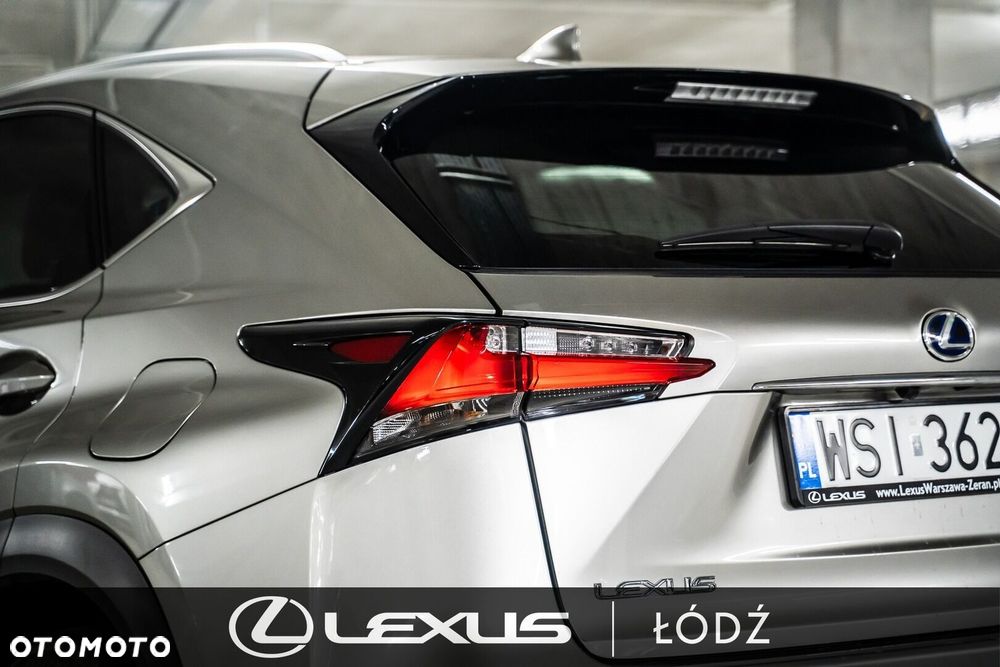 Lexus NX 300h Comfort AWD - 7