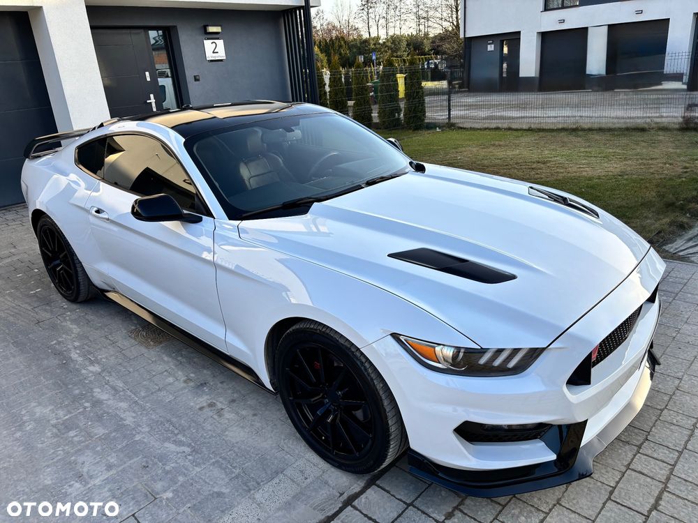 Ford Mustang - 15