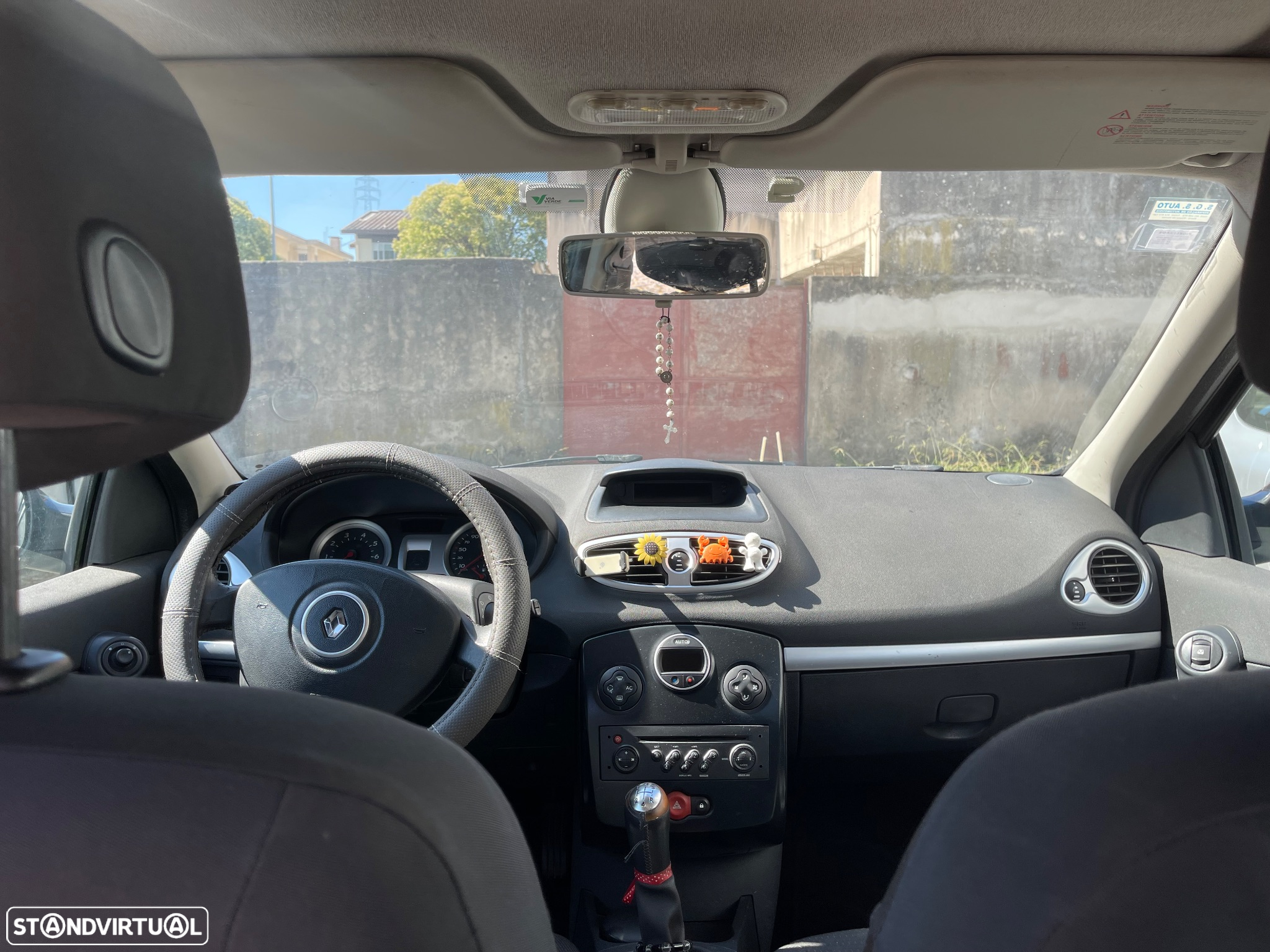 Renault Clio 1.2 16V Confort Dynamique - 12