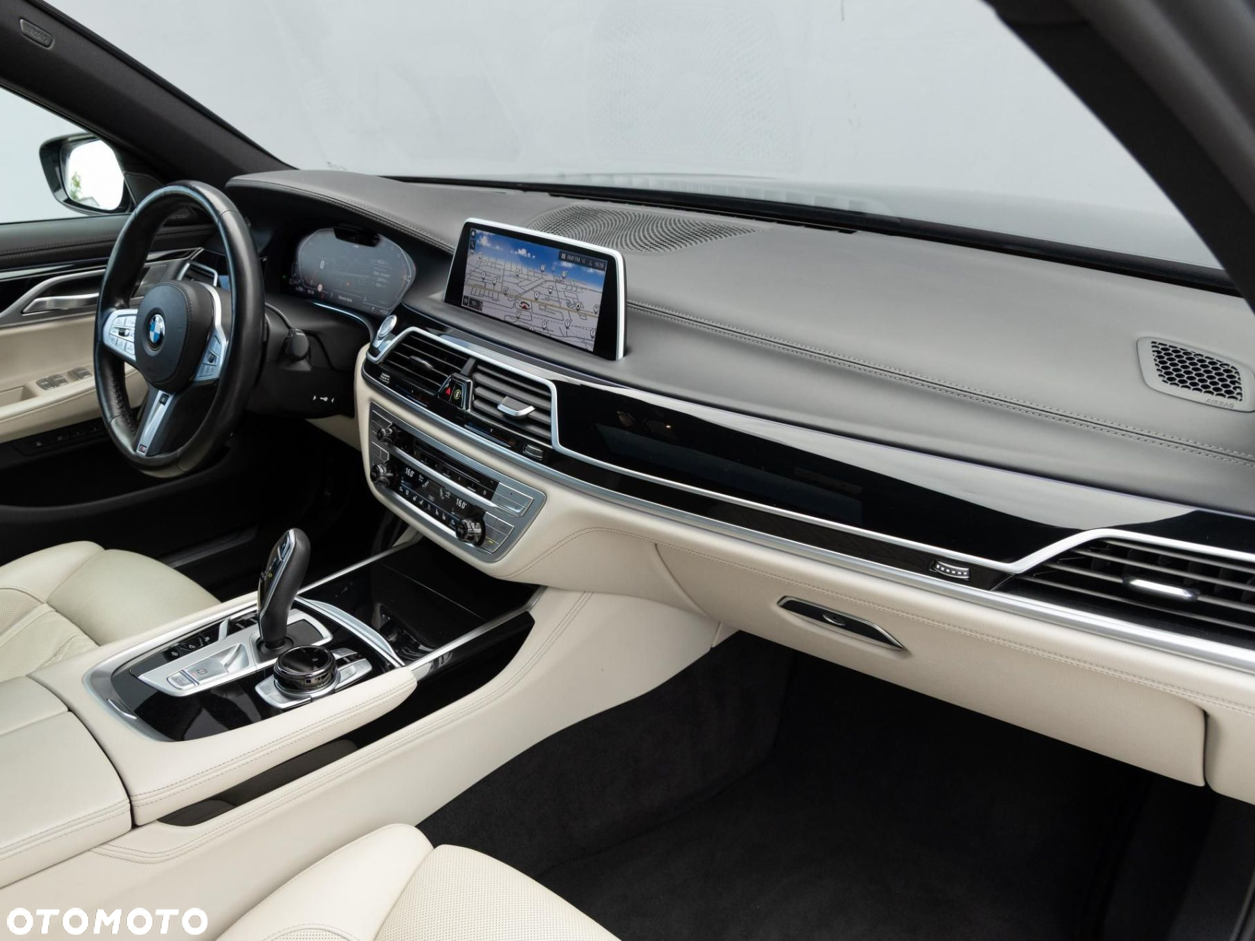 BMW Seria 7 - 12